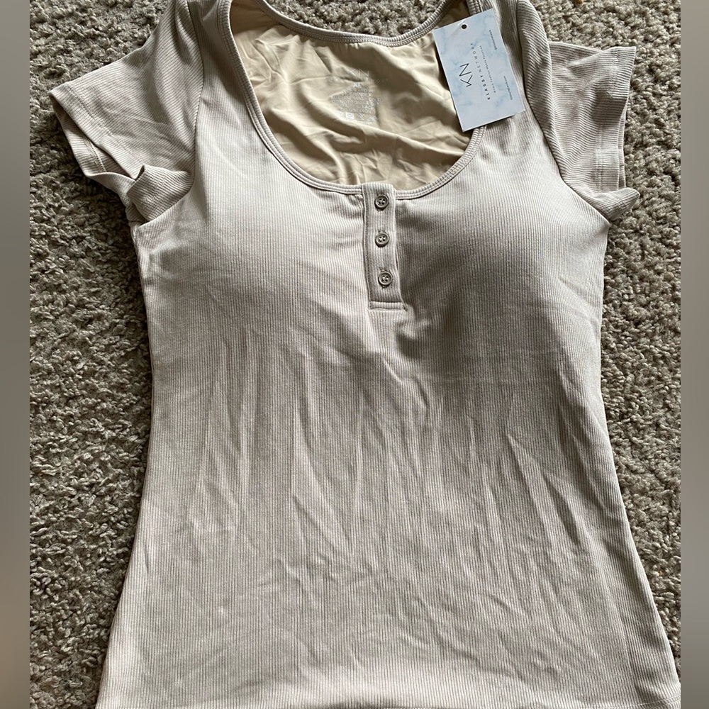 XL Klassy Network T-Shirt Brami